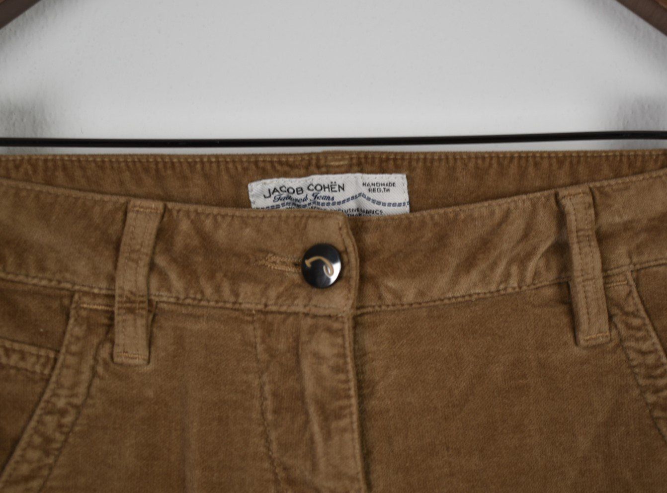 Jacob Cohën Pantaloni: Jacob Cohën Hose Samtoptik Gr.27 – Usato da Nürensdorf venduto da 2ND_STORY 2