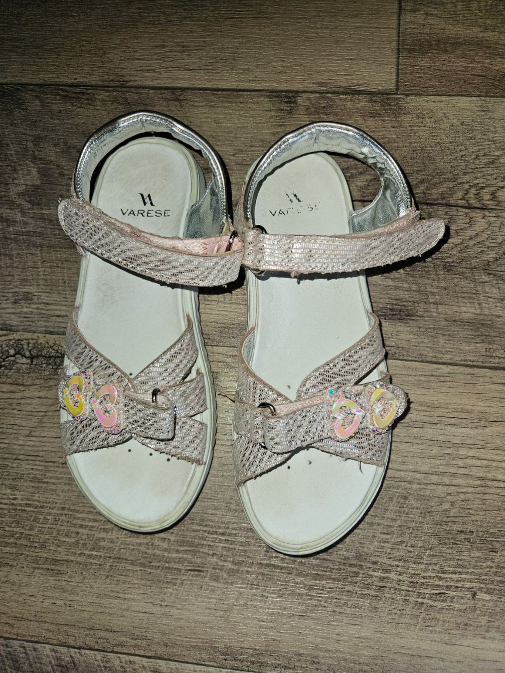 Scarpe per ragazze: Sandalen, Gr. 32., von varese – Usato da Schüpfen venduto da SANNYLI31 1