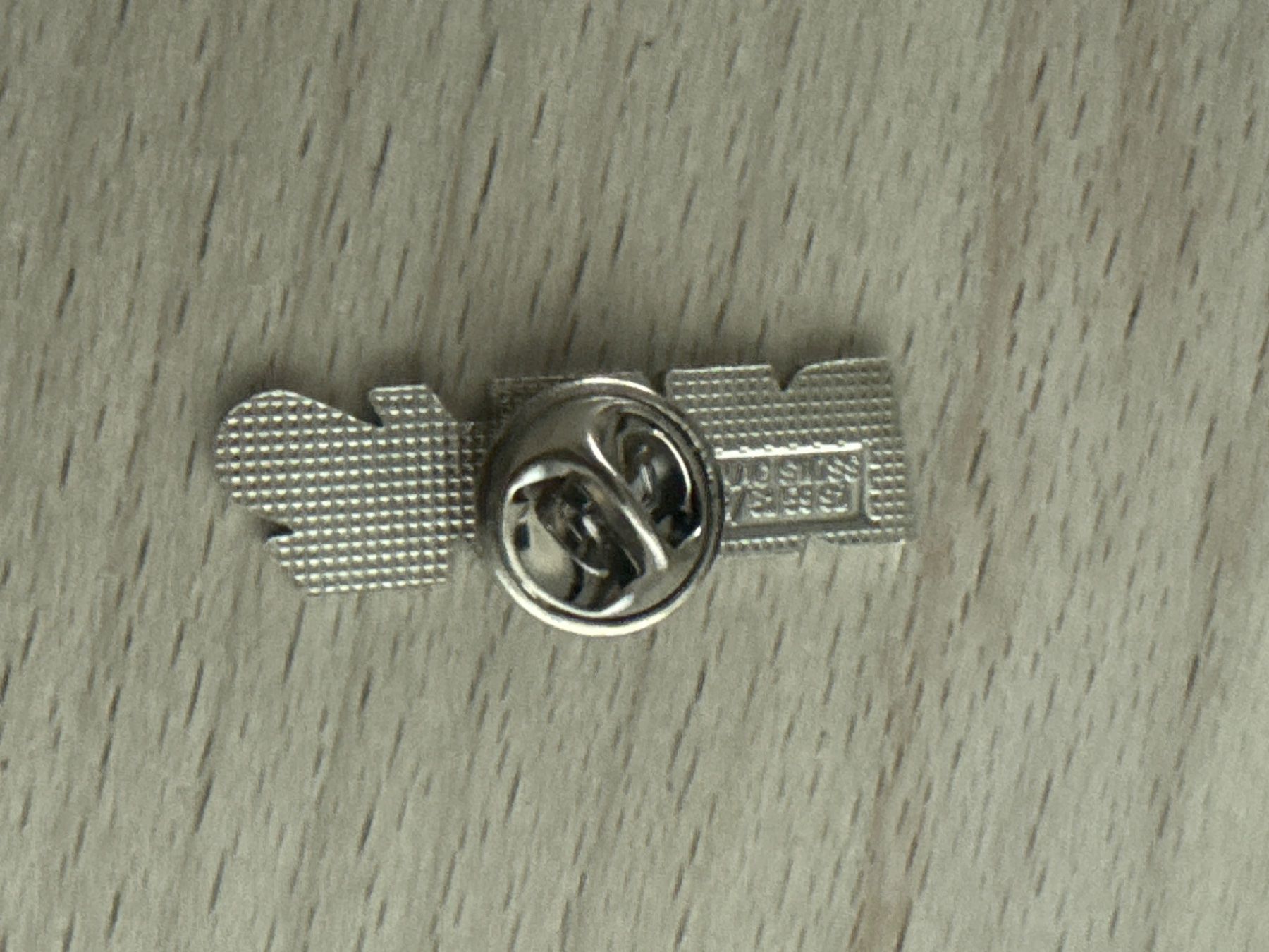 Placchette & Badge: Pin BIKE K2 – Usato da Glattbrugg venduto da Schweigmatt 1