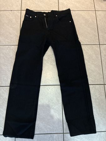 Pantalons HUGO BOSS noir taille 31/32 rayures fines