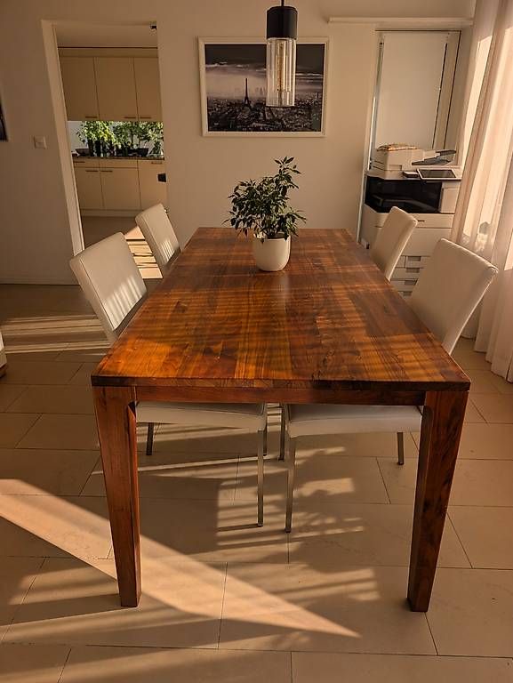 Tavoli: Magnifique table en bois de noyer – Usato da Fribourg venduto da smike2809 4