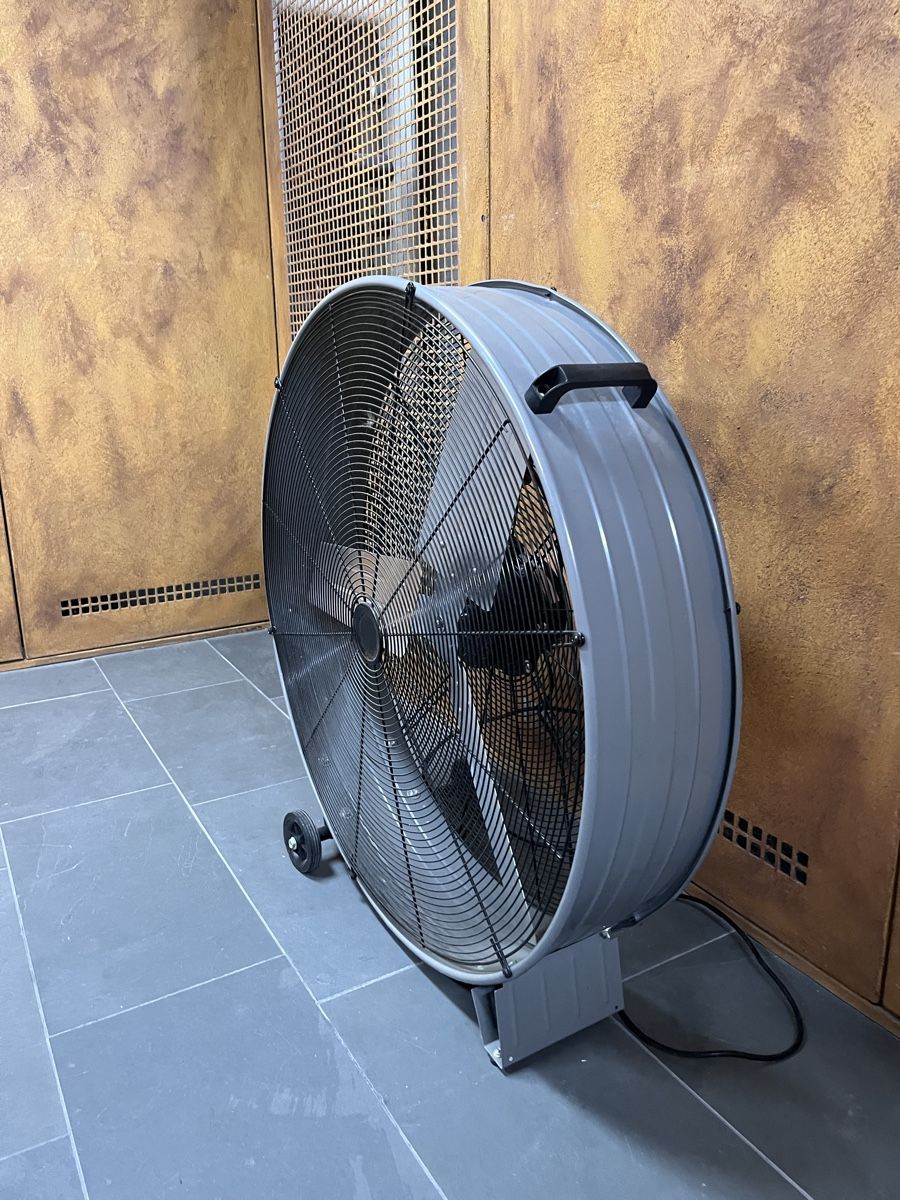 Ventilateurs: Industrieller Bodenventilator – Neuf (Voir description) à Fruthwilen par bodensee_manufaktur 1