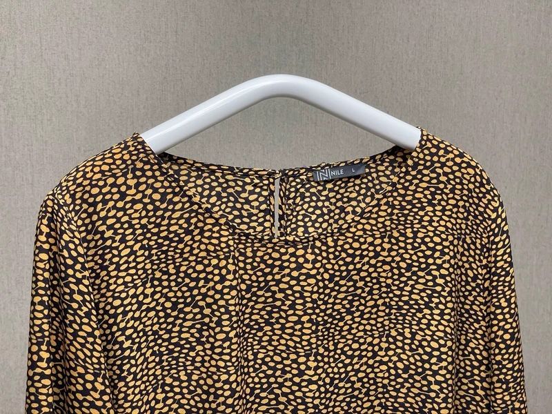 Nile Chemisiers: Blouse NILE viscose patterned size L good condition – D'occasion à Lausanne par Danash 1