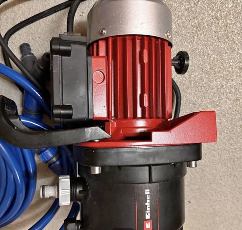 Einhell Gartenpumpe GCGP 6538 mit Schlauch Kaufen auf Ricardo