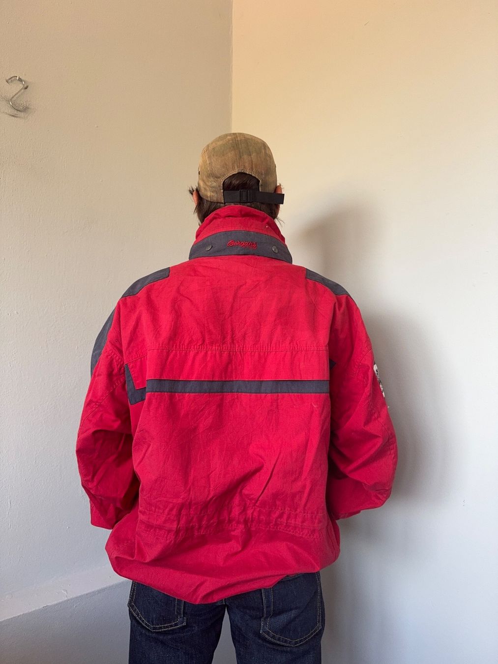 Bergans Giacche: Bergans jacket vintage men size L – Usato da Neuchâtel venduto da _Easy_to_Find_ 1