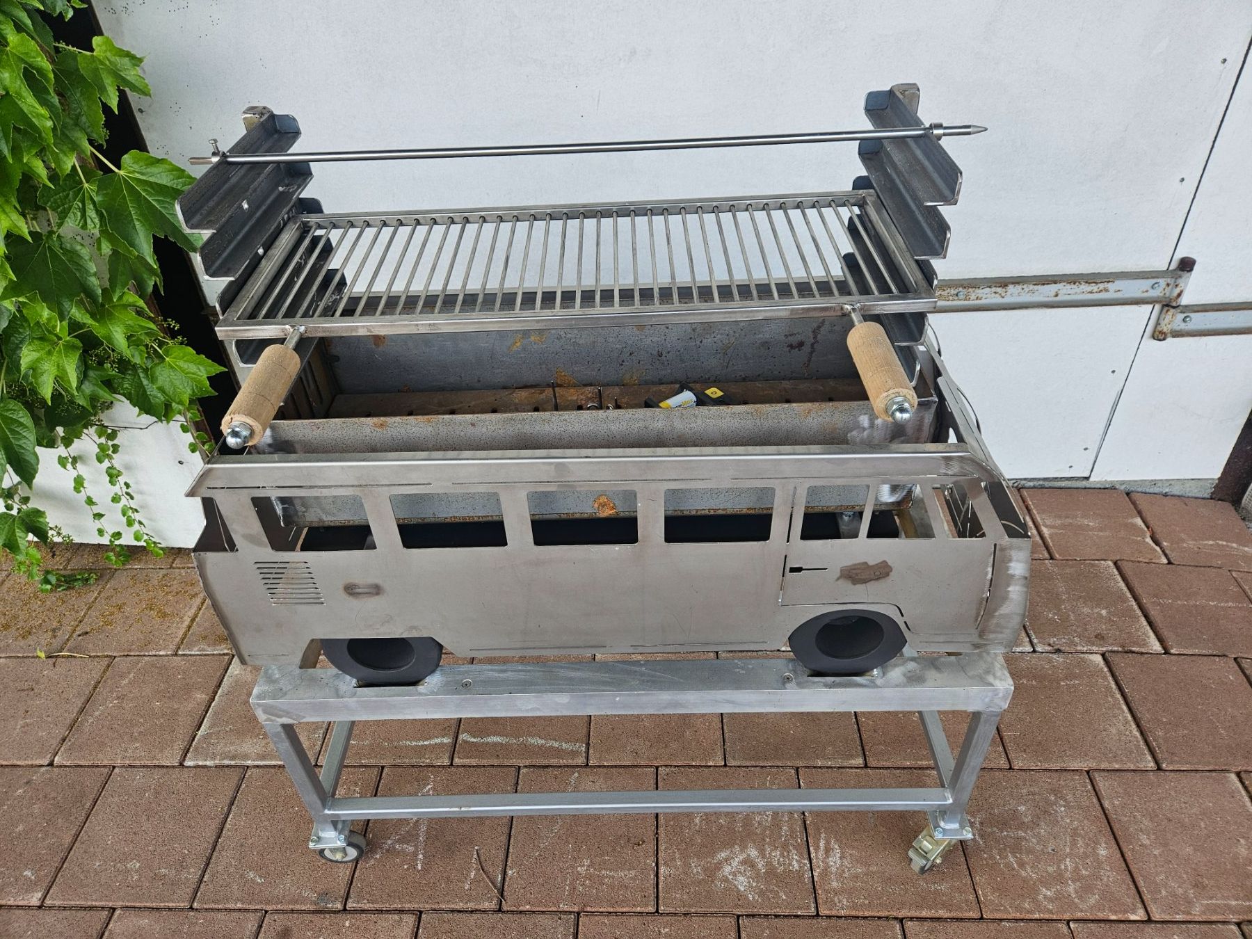 Griglie: VW Bus Grill – Usato da Kallnach venduto da Aircooler 2