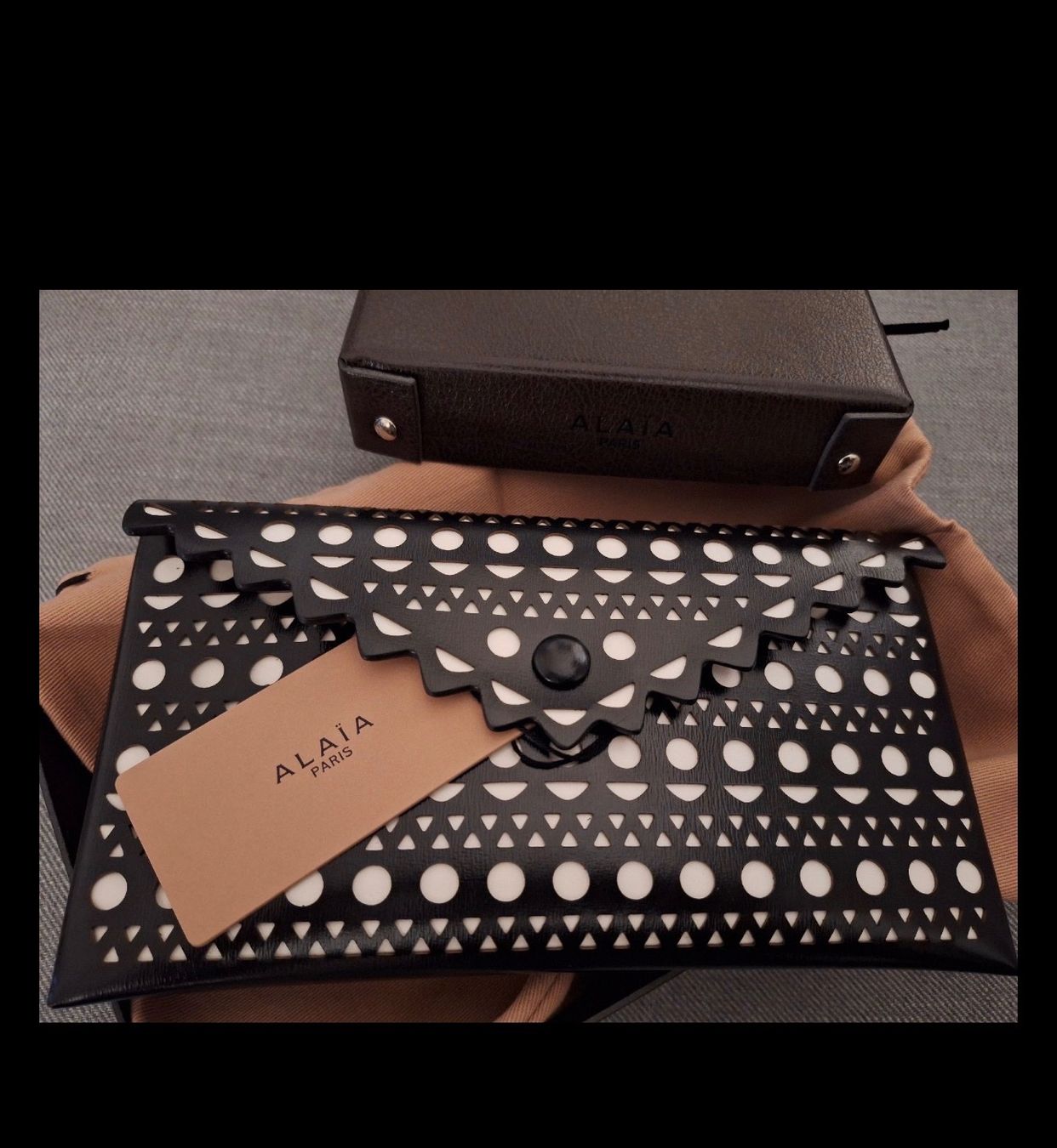 Alaia Borse da donna: Alaïa bag – Nuovo e nell'imballaggio originale da Basel venduto da ray_kbb5 1