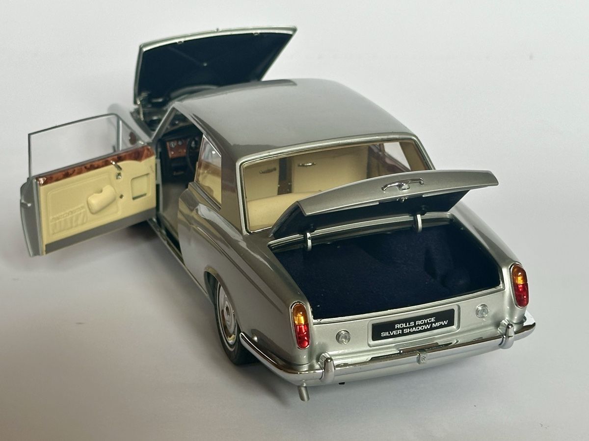 Rolls Royce Modellini d'auto: Model 1:18 Rolls Royce Silver Shadow  – Nuovo (secondo la descrizione) da Bern venduto da chr_ln86 5