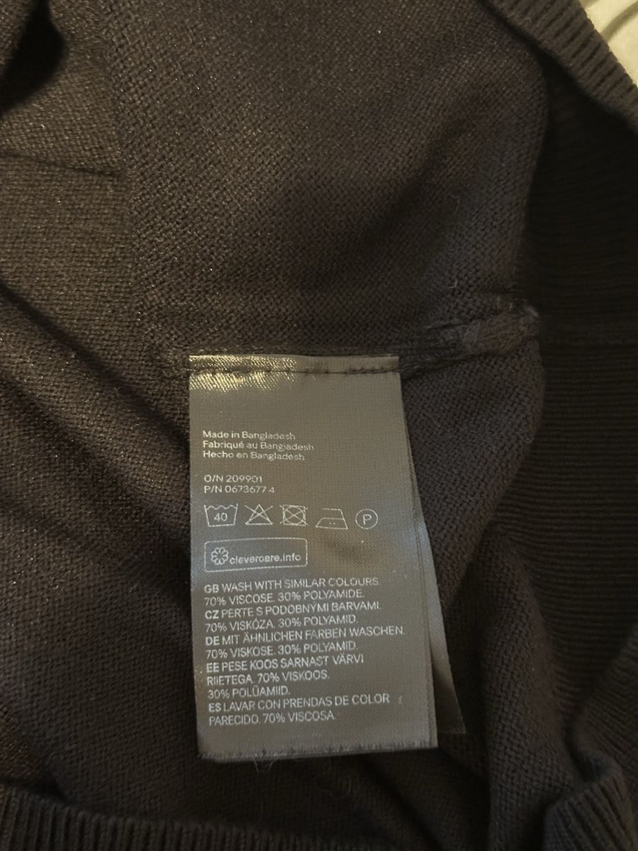 H&M Maglioni & Felpe: H&M Rollkragenpullover, Grösse L, Schwarz, neu – Nuovo (secondo la descrizione) da Eglisau venduto da Brewster1 4