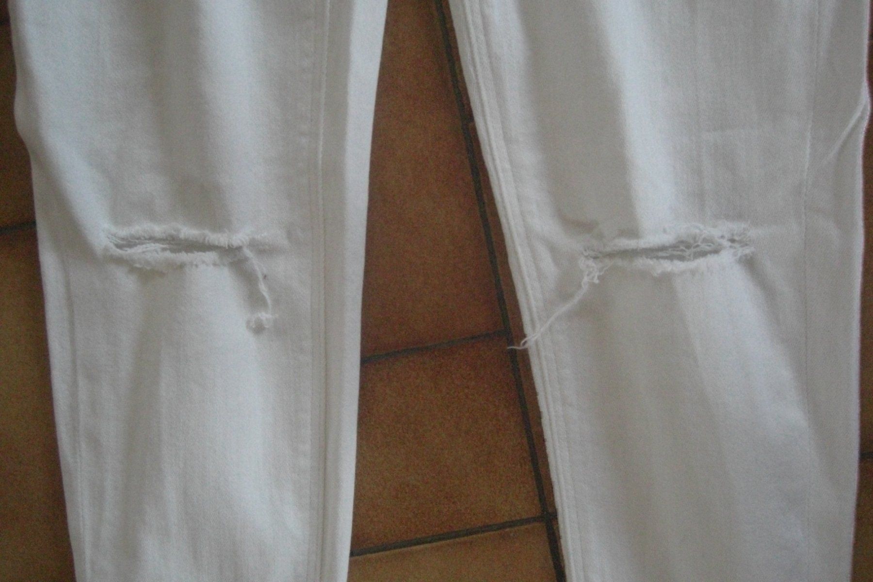 Kookai Pantaloni: pantalon Taille 40 Kookai – Usato da Veyrier venduto da kimedovapa 2