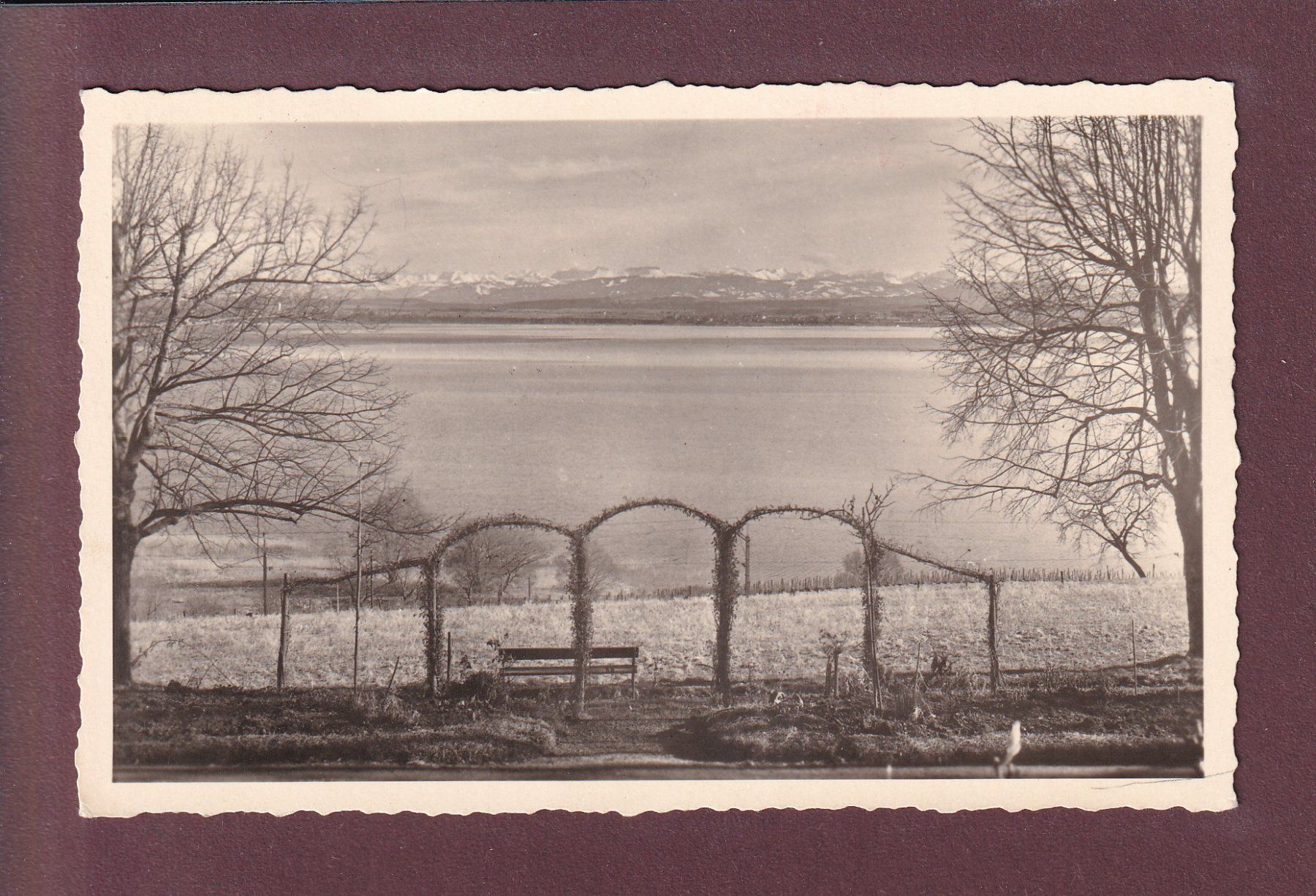 Cartes postales: SAINT-AUBIN - Pré de Sauges - 1952 – D'occasion à Pully par nicecards