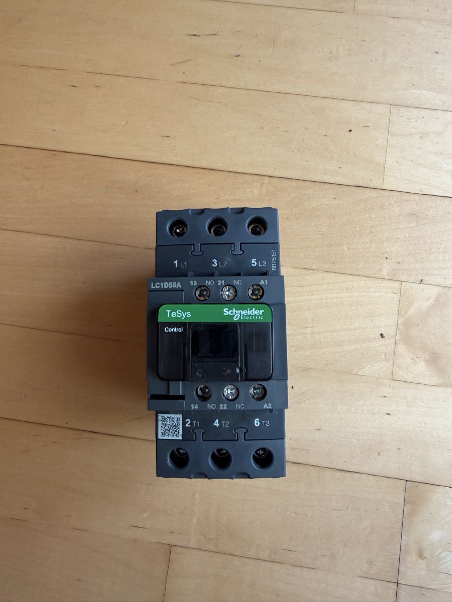 Elektrotechnik: Schütz LC1D50AB7 Schneider Electric – Neu (gemäss Beschreibung) aus Langenthal von len_6rrp