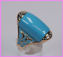 Grosser Ring in aussergewöhnlichem Design 18K Vergoldet