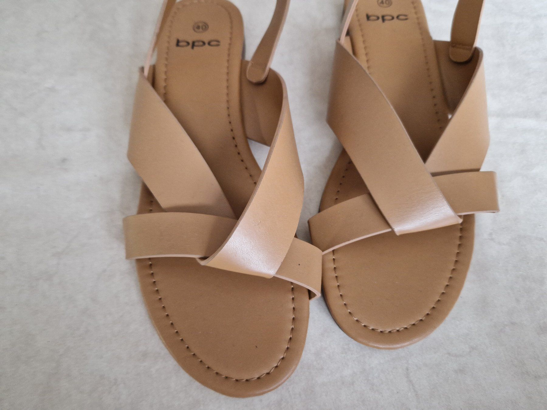 Scarpe da donna: Sandale Caramel Farbig – Nuovo (secondo la descrizione) da Niederbipp venduto da Trude04 1
