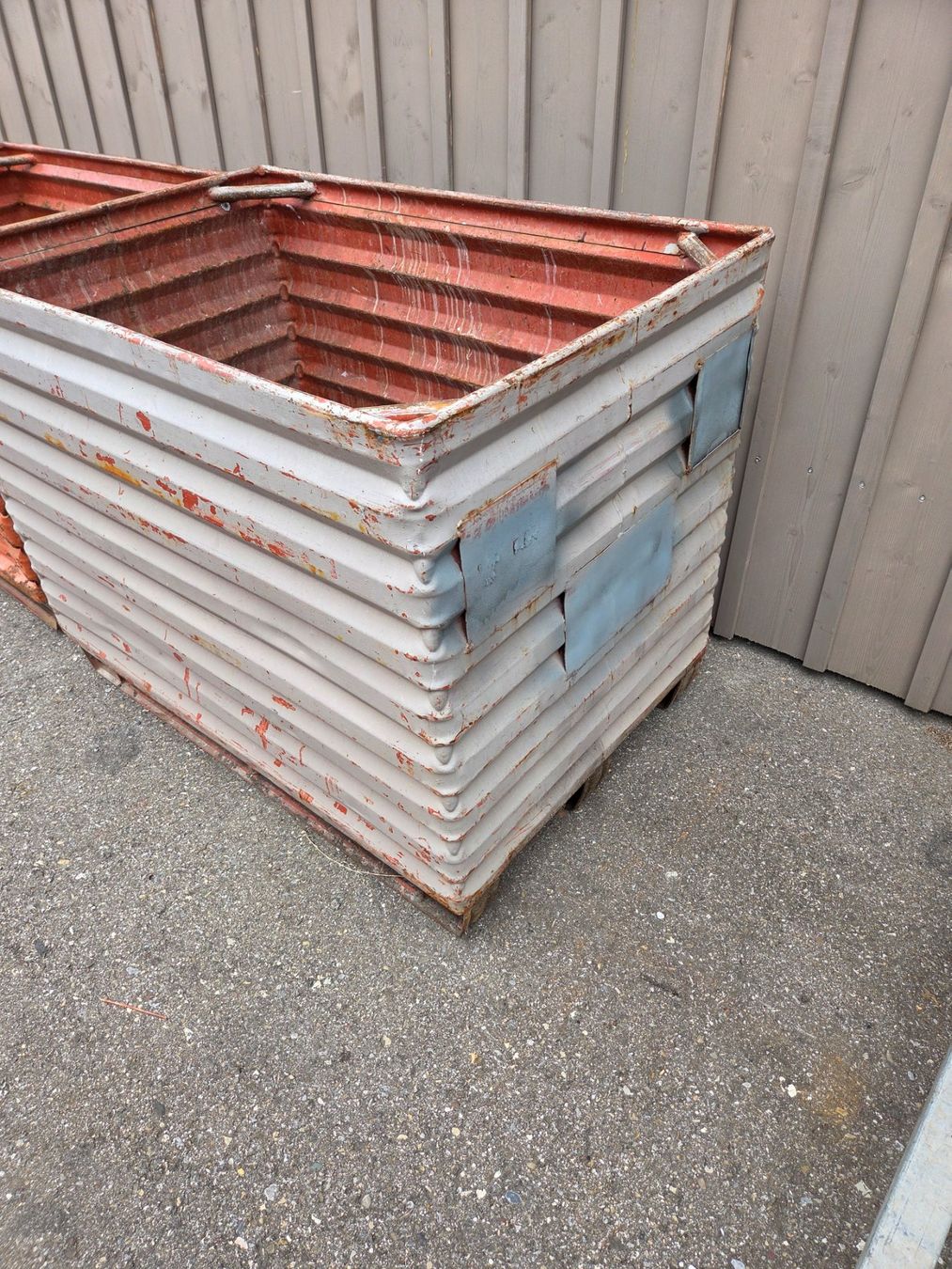 Contenitori edile: Materialbox - Stahlmulde – Usato da Oberhasli venduto da General-Dealer 1
