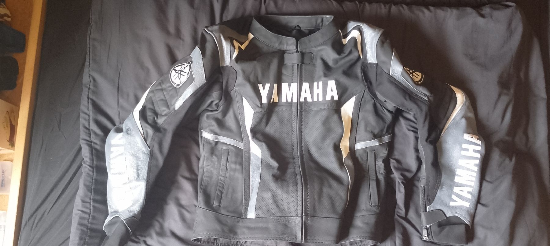 Jacken: Neu Yamaha Motorrad Lederjacke – Neu (gemäss Beschreibung) aus Guntershausen von spe_f6cr