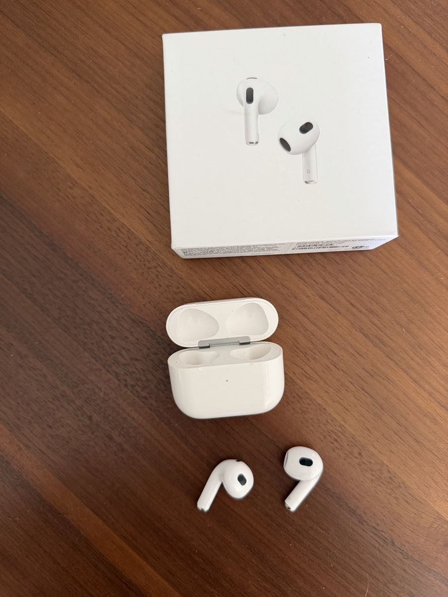 Apple Casques audio: AirPods 3 – D'occasion à Langenthal par lau_vv9q 1