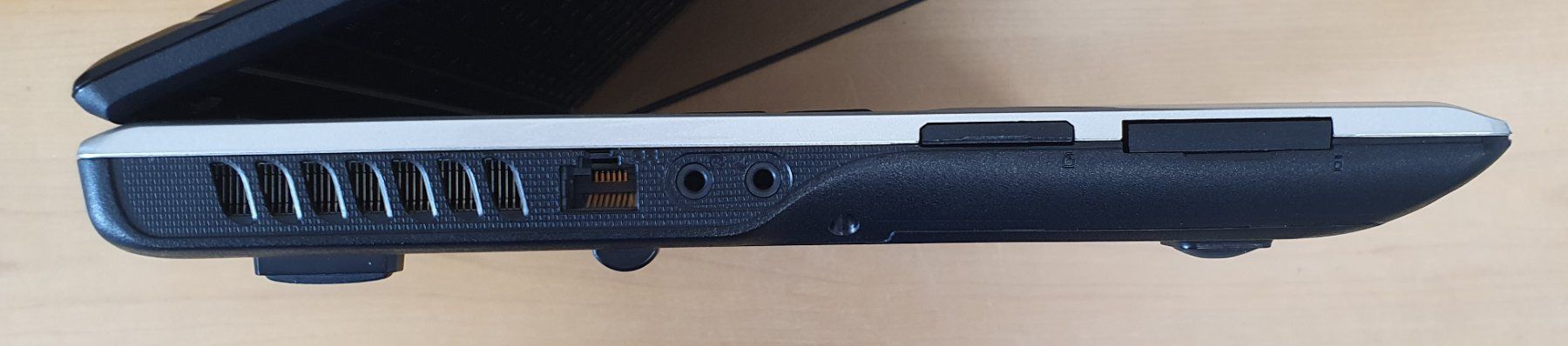 MSI Notebooks: MSI CR600, Akku defekt, mit Netzteil – Gebraucht aus Elgg von computerbrocki 4