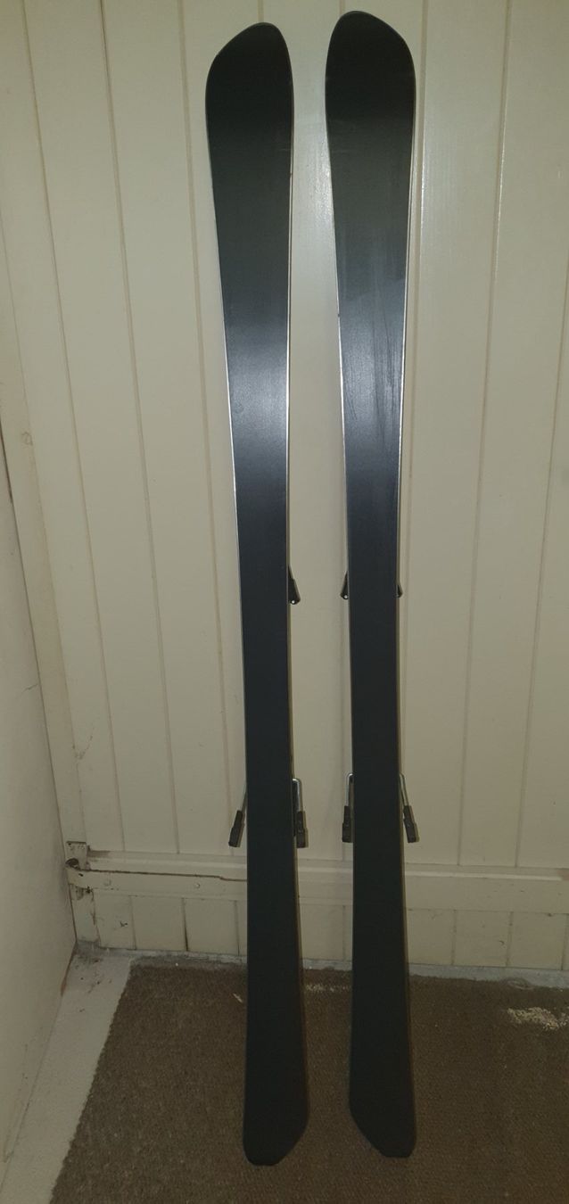 Fischer Skis: Fischer funster radarc Neu – Neuf (Voir description) à Burgdorf par schlange034 2
