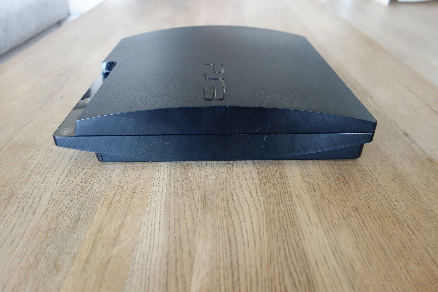 Sony Console: Playstation 3 PS3 slim + câbles + manettes + jeux – Usato da La Rippe venduto da Kopernic 8