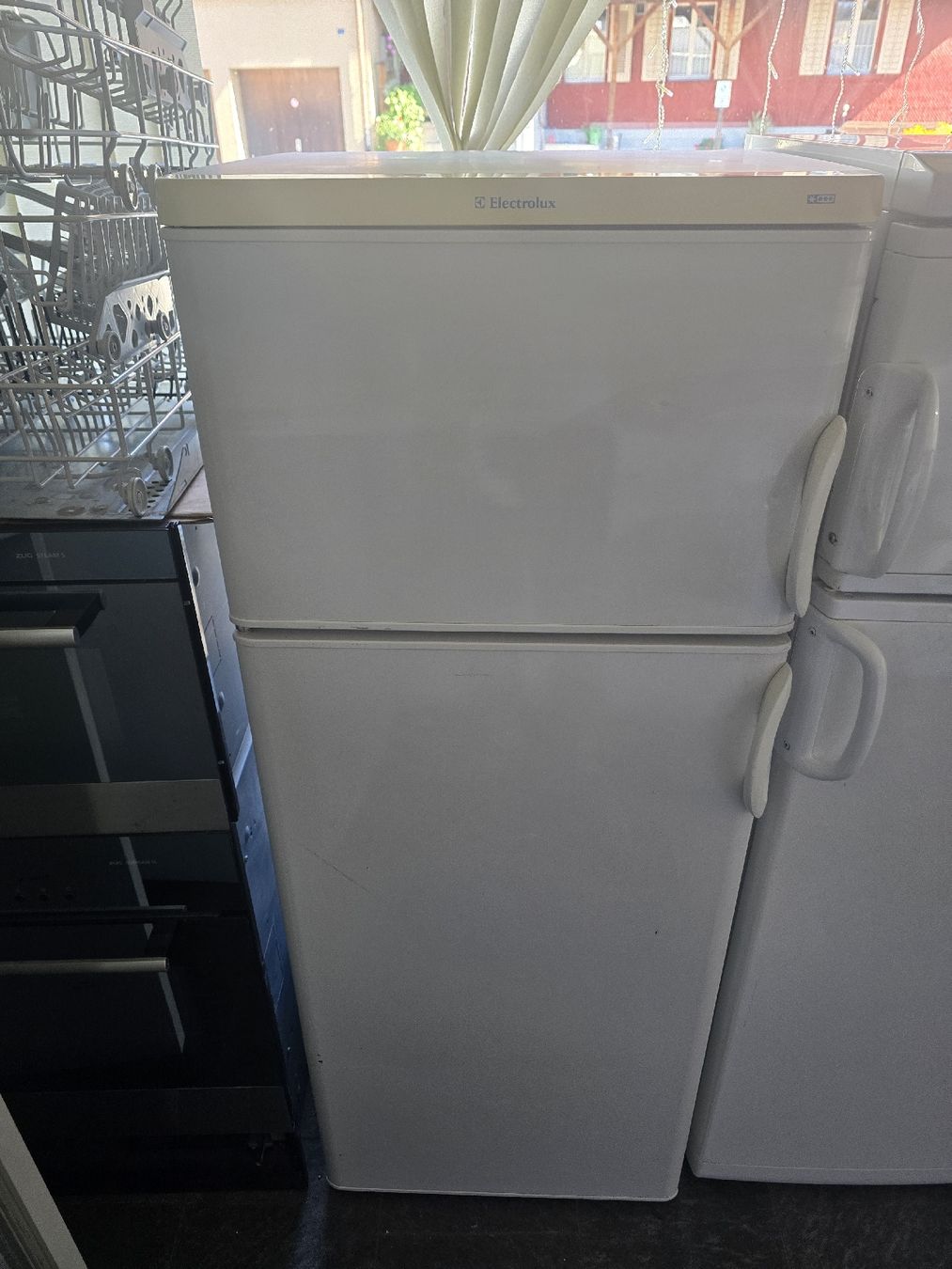 Electrolux Frigoriferi: Electrolux Kühlschrank mit Truhe – Usato da Oberburg venduto da B-2