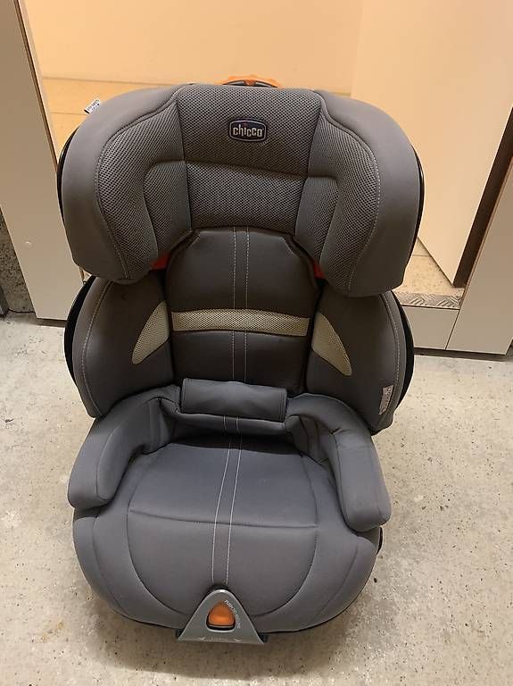 Chicco Seggiolini per auto: Oasys Evo 2.3 - siège enfant - Chicco – Usato da Lausanne venduto da StephSou