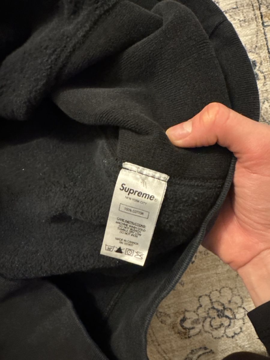 Maglioni & Felpe: Supreme Pullover, Grösse L – Usato da Staad SG venduto da ha.al 3