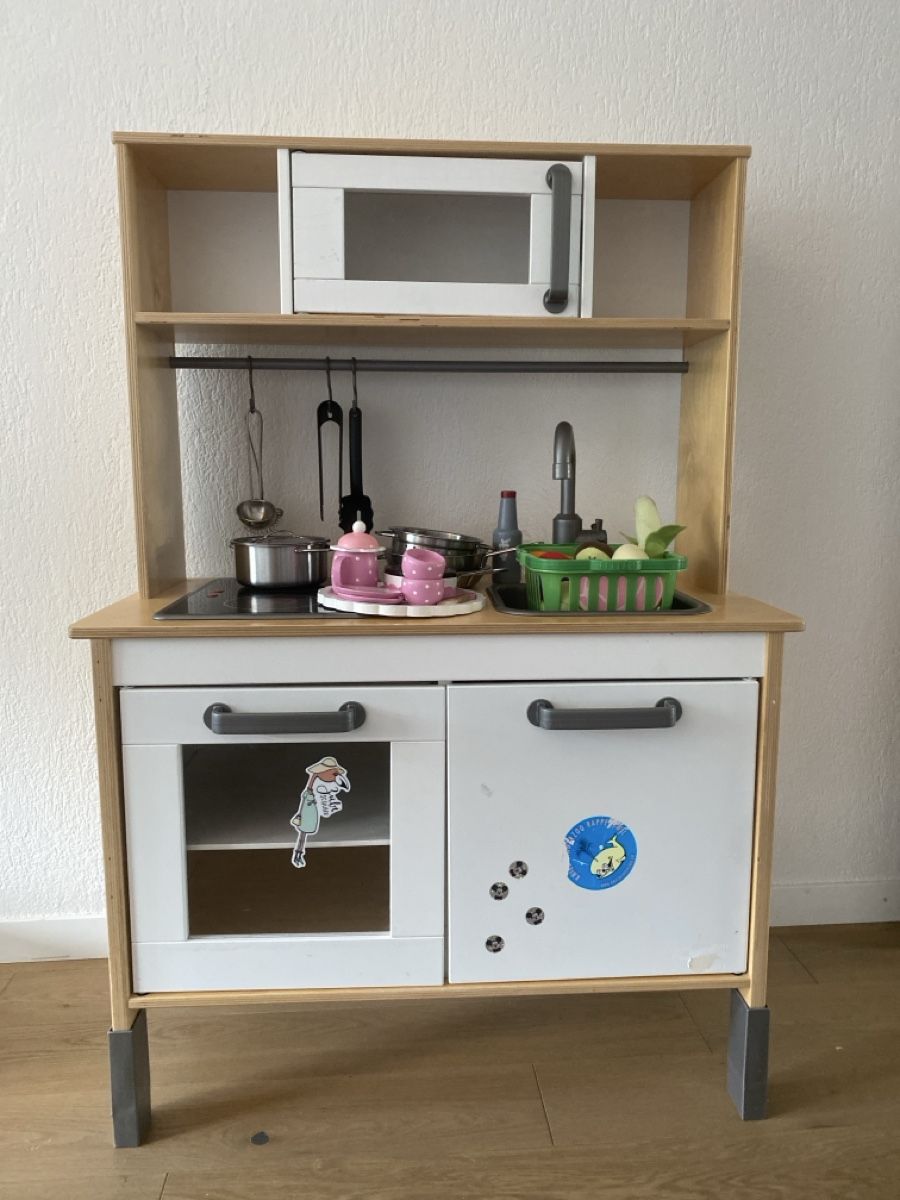 Ikea Giocattoli: Ikea kinder kuche – Usato da Eglisau venduto da neto01