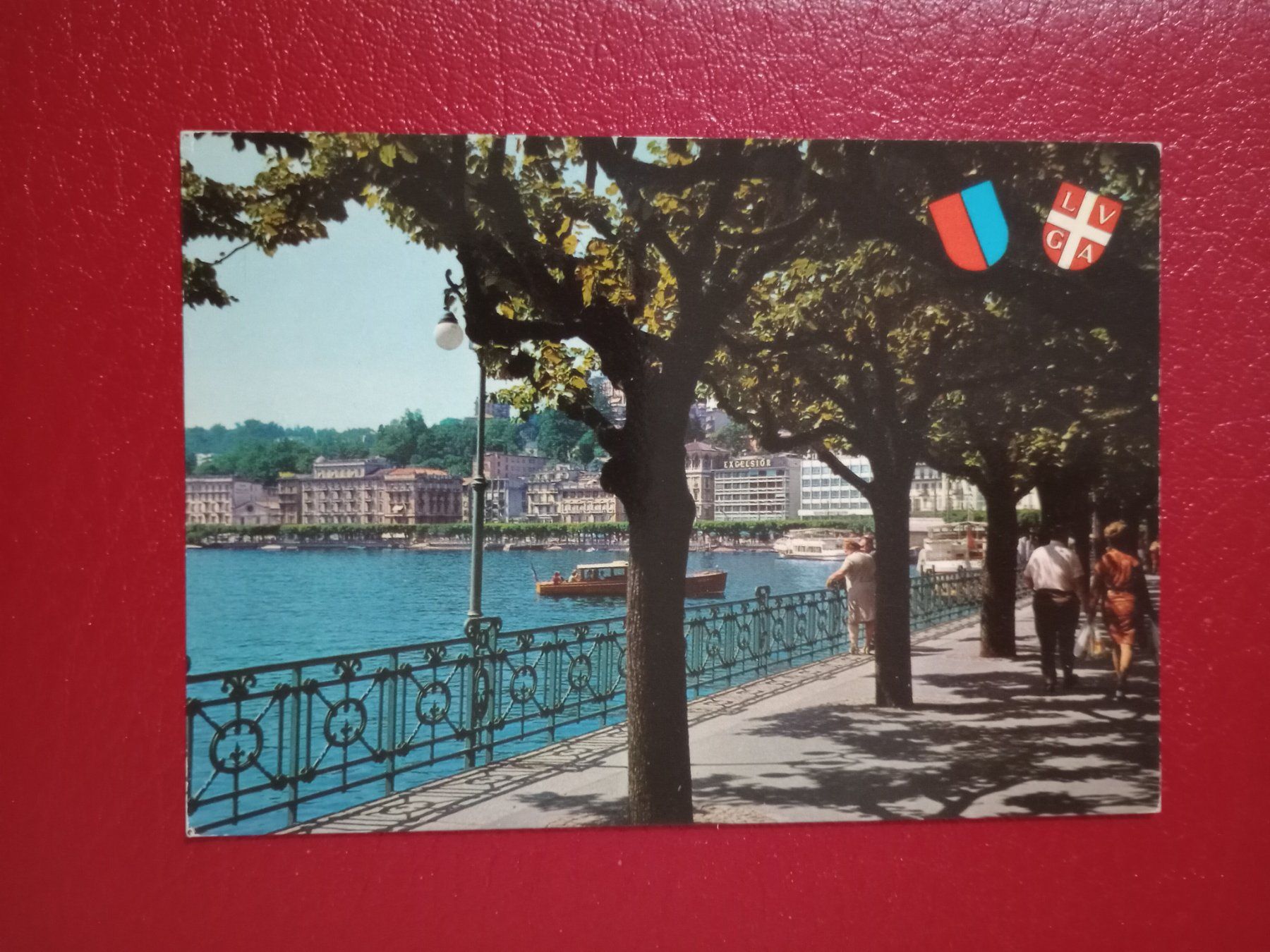 Cartoline postali: AK Lugano Tessin Lungolago – Usato da Küttigen venduto da Melisch1000
