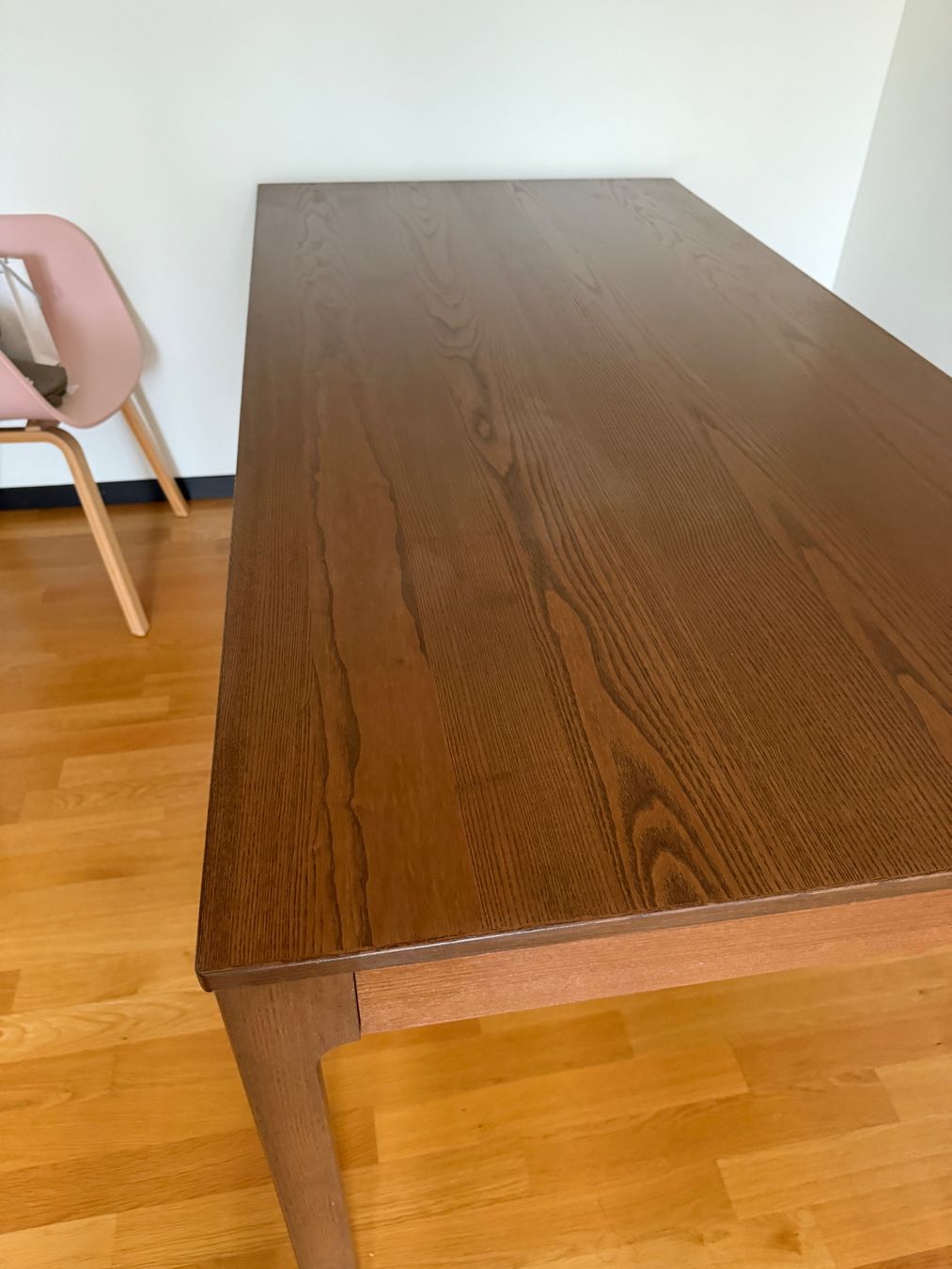Tavoli: Grosser Esstisch in dunkelbraunem Holz – Usato da Zürich venduto da Sydney20011 3