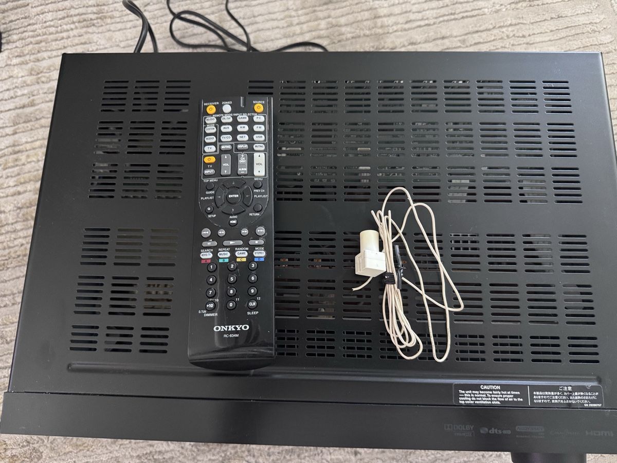 Onkyo Home Cinema: AV Receiver Onkyo HT-R758 with remote and accessories – Usato da Bülach venduto da swijesin 1