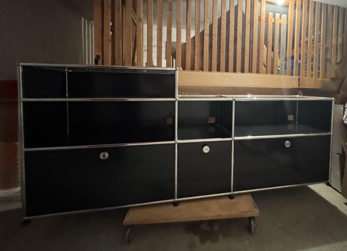 Cassettiere: USM Haller Sideboard schwarz - 187cm – Usato da Bern venduto da nicolasovh