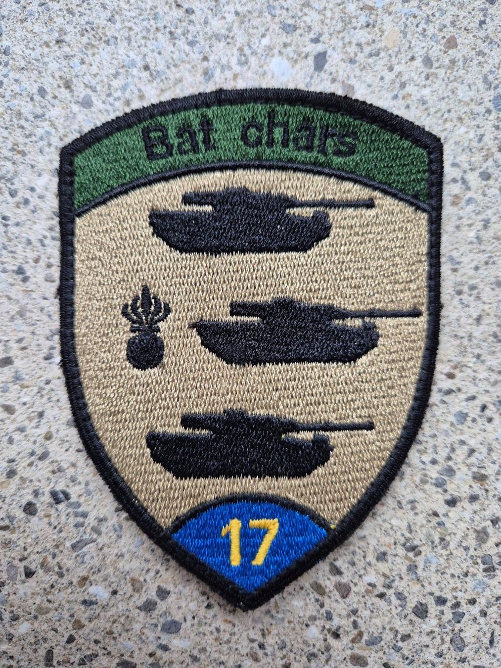 Schweizer Armee Placchette & Badge: *** Badge >Bat chars 17 mit klett *** – Nuovo (secondo la descrizione) da Riedholz venduto da fr_sIruP