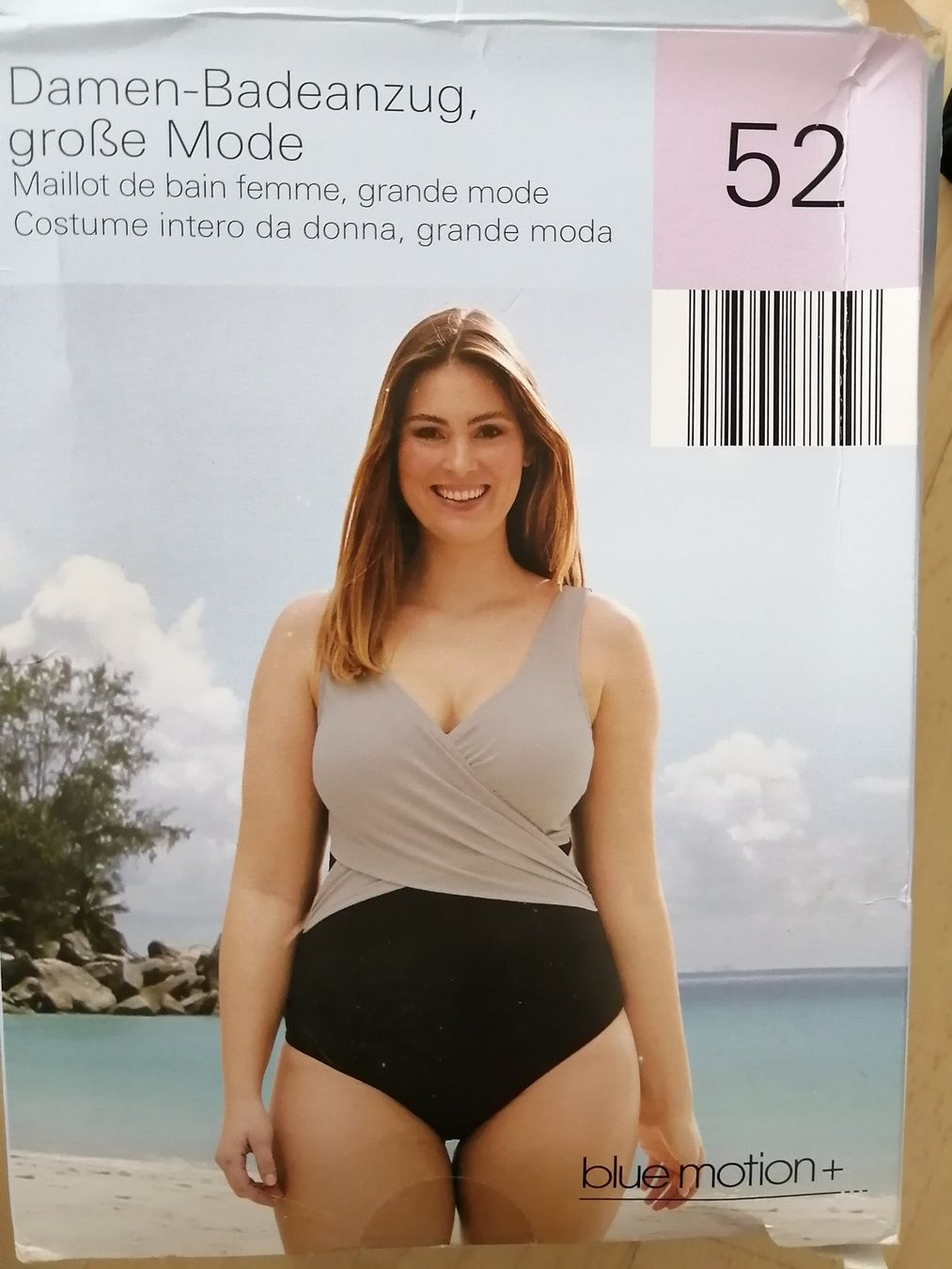 Badekleider & Bikinis: Damen-Badeanzug, Gr. 52. Blue motion – Neu und originalverpackt aus Buchrain von nat_pl5p
