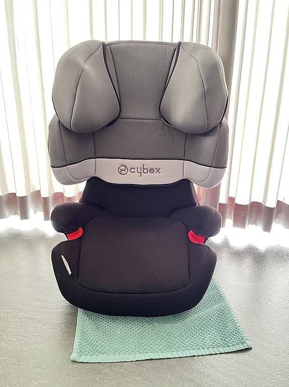 Seggiolini per auto: Cybex Autokindersitz Solution X-Fix – Usato da Uetikon am See venduto da kun_6knp