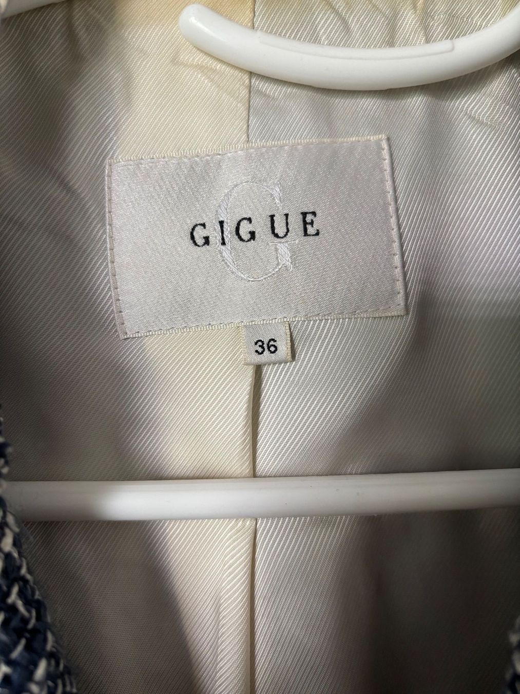 Giacche: Damen Strickjacke von Gigue – Usato da Gümligen venduto da ZepIV 3