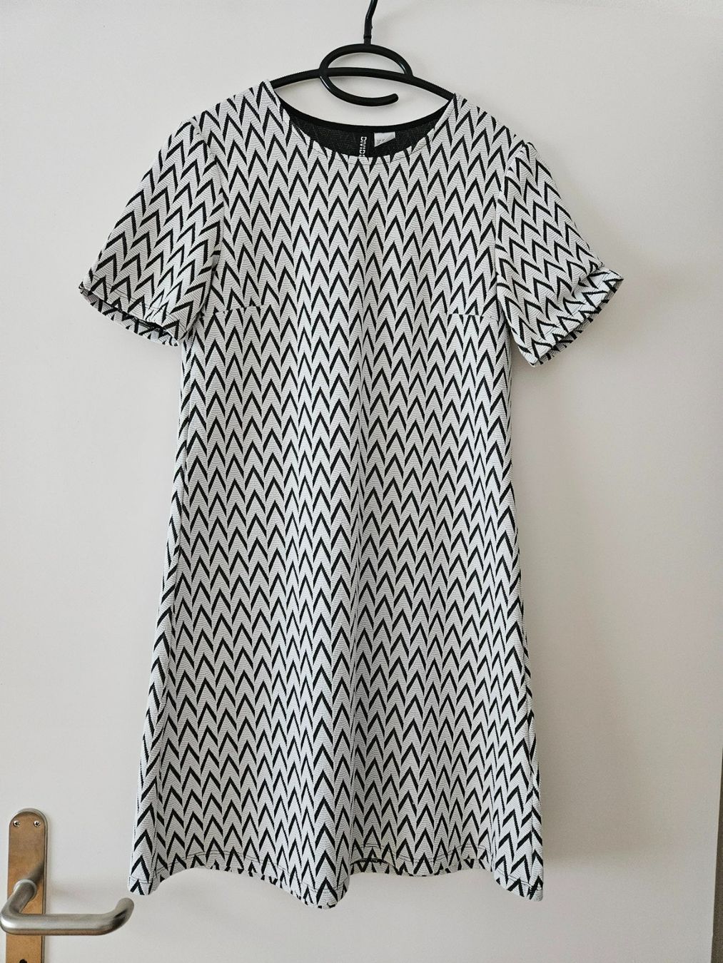 H&M Kleider: Kleid – Gebraucht aus Meiringen von SilviF