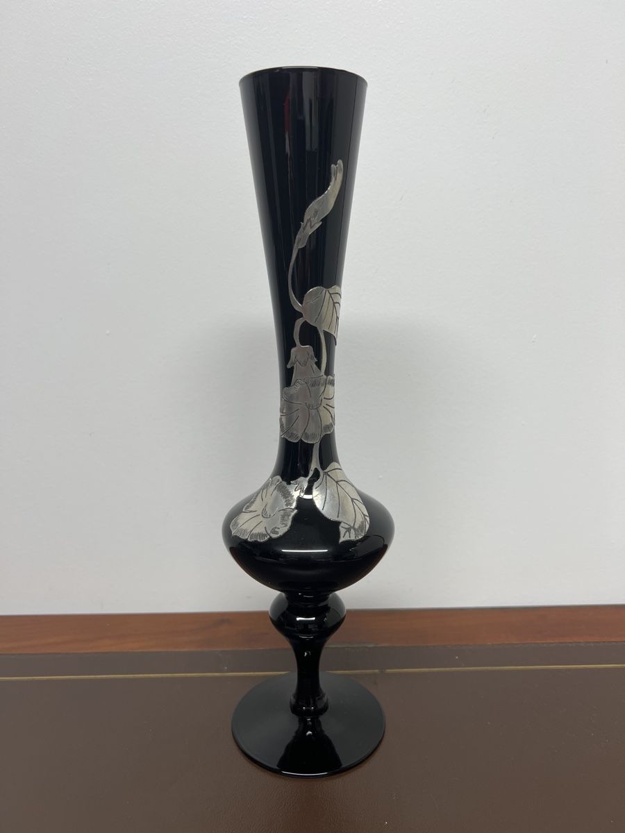 Vasen & Gefässe: Vase noire élégante avec décor en étain 30cm – Gebraucht aus Bôle von K200C