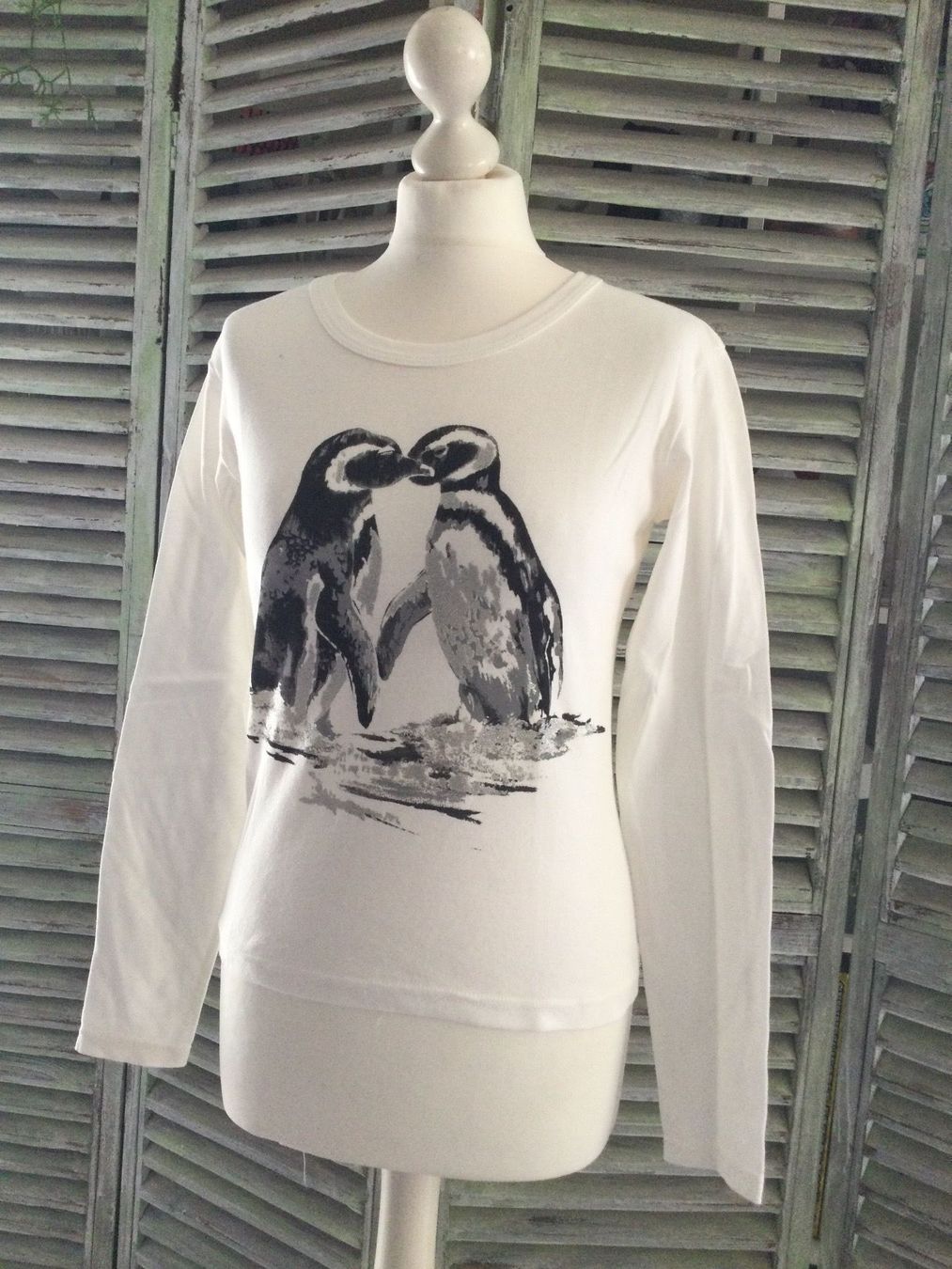 Tops: Sweat blanc motif PINGOUINS, taille M – Gebraucht aus Agiez von chouchanelle 1
