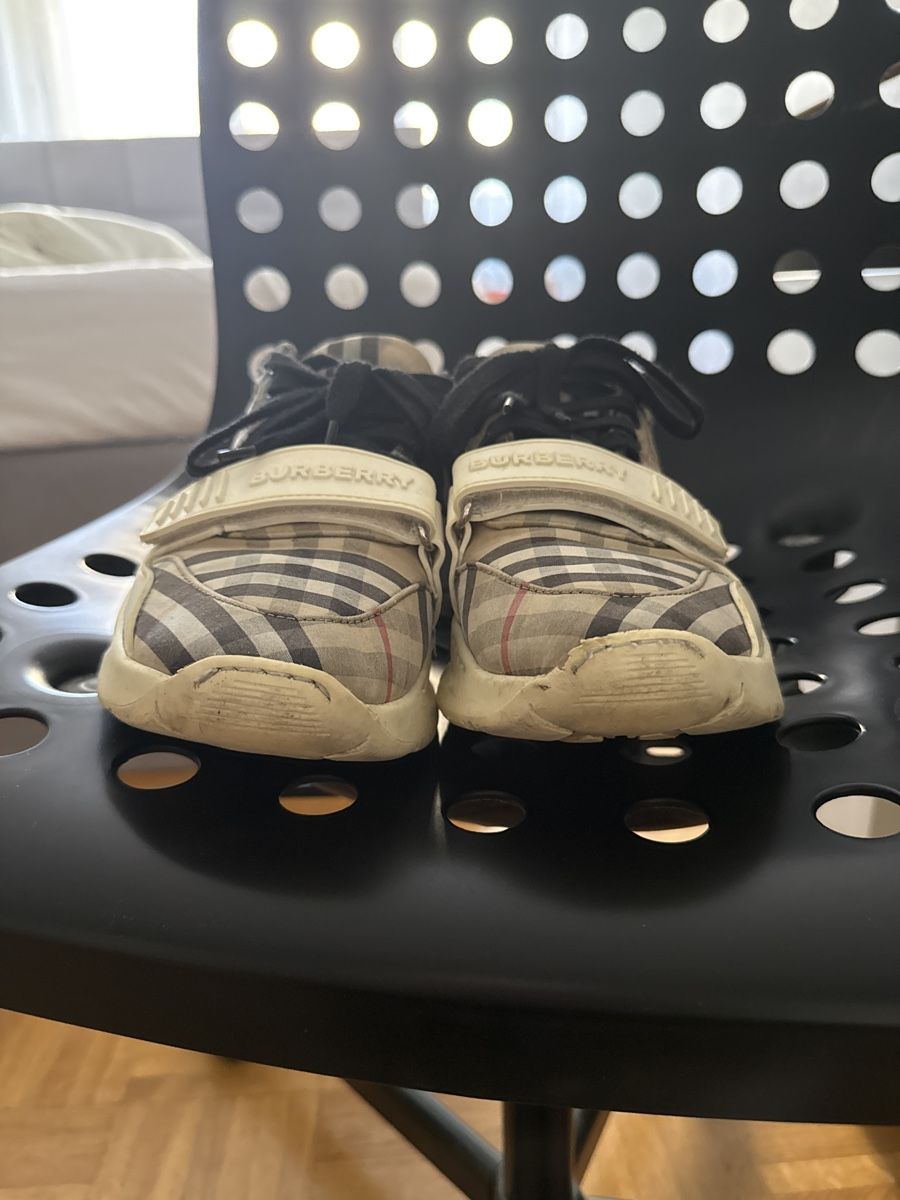 Burberry Scarpe da uomo: Baskets Burberry Vintage – Usato da Lausanne venduto da raf_k5nx 4