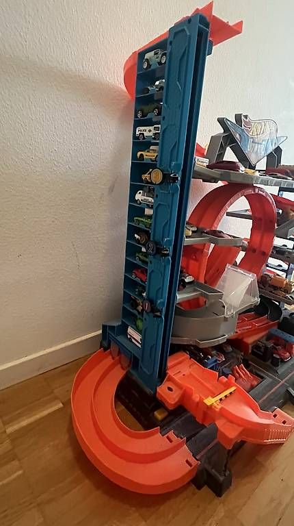 Giocattoli: Hot Wheels Ultimate Garage – Usato da Glattpark(Opfikon) venduto da Peo2 2