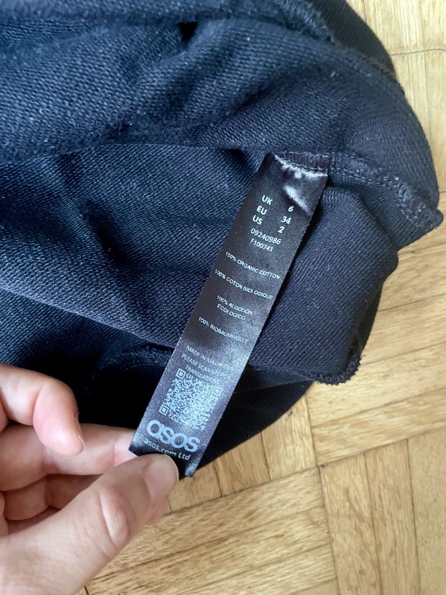 Pullover & Sweatshirts: „DRAMA“ Pullover, schwarz, Grösse 34 – Gebraucht aus Zürich von Carlajimena 4