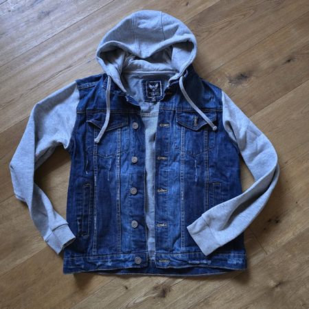 Coole Jeansjacke mit Kapuze, Übergangsjacke, Grösse M