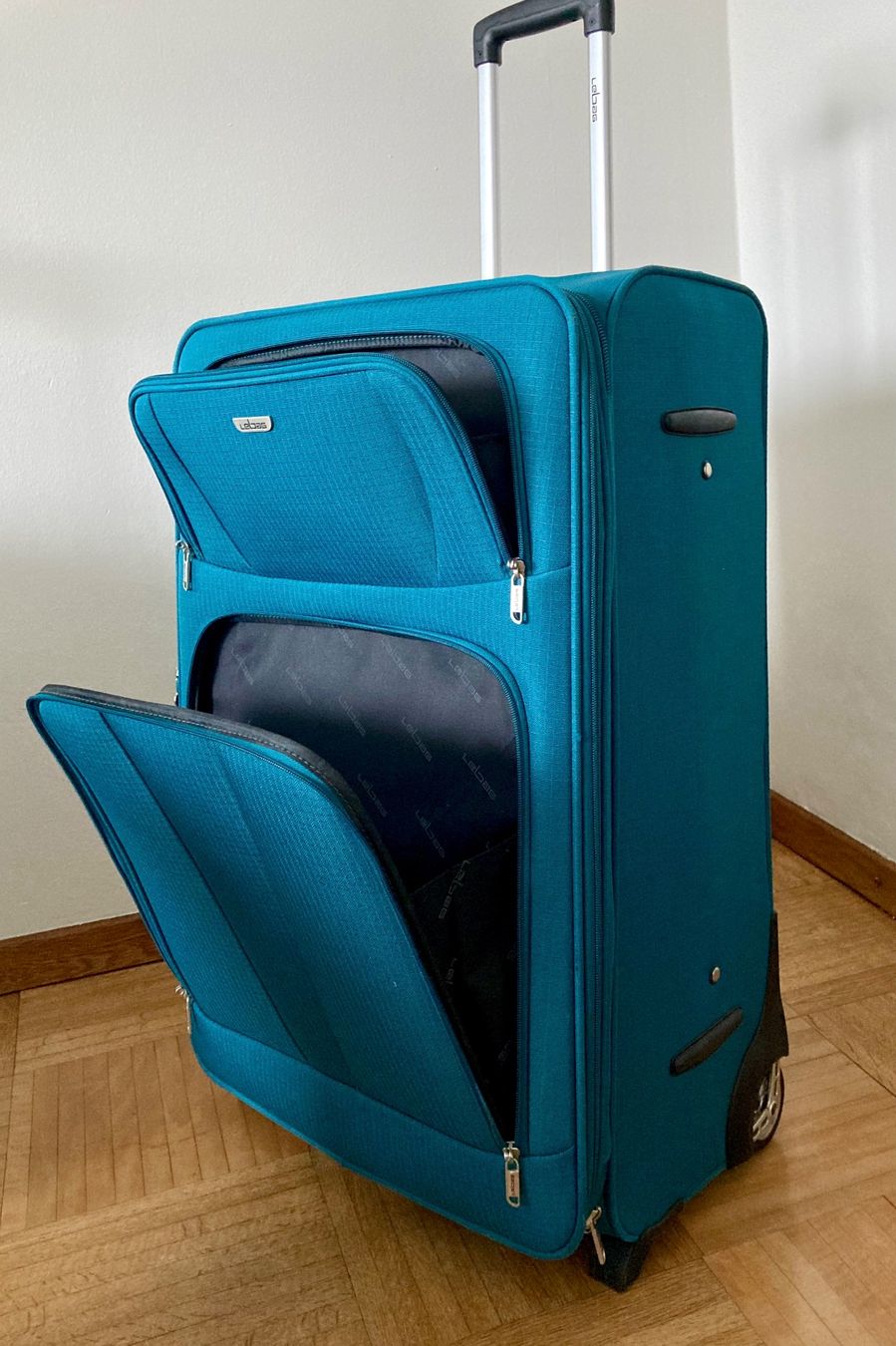 Reisekoffer: Reisekoffer-Set – Gebraucht aus Zug von HLECH 4