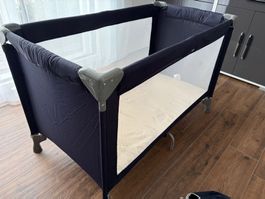 Kinderreisebett