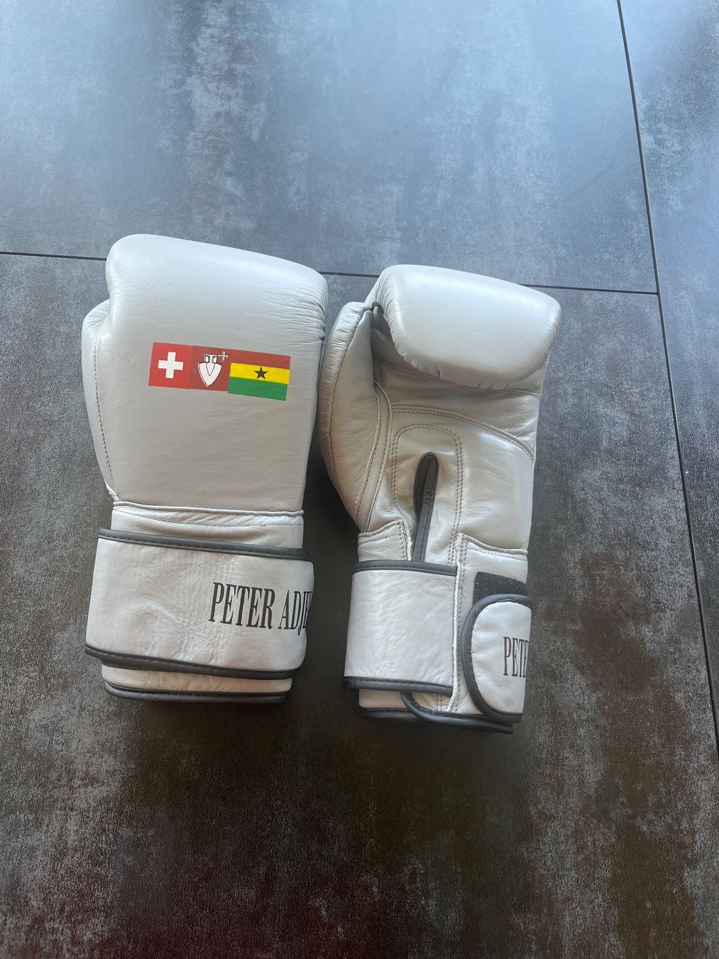 Handschuhe & Handstulpen: Boxing Gloves – Gebraucht aus Zürich von mat_bcg2 2