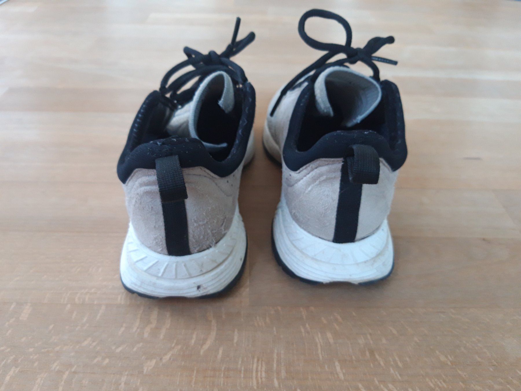 Damenschuhe: Uyn Turnschuh Schuh Classy Sportlich Grösse 35 – Gebraucht aus Feuerthalen von tanatha_st 3