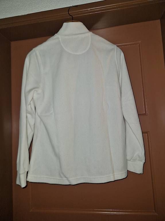 Maglioni & Felpe: Pile bianco con mezza zip – Usato da Bellinzona venduto da ali_j8kj 1