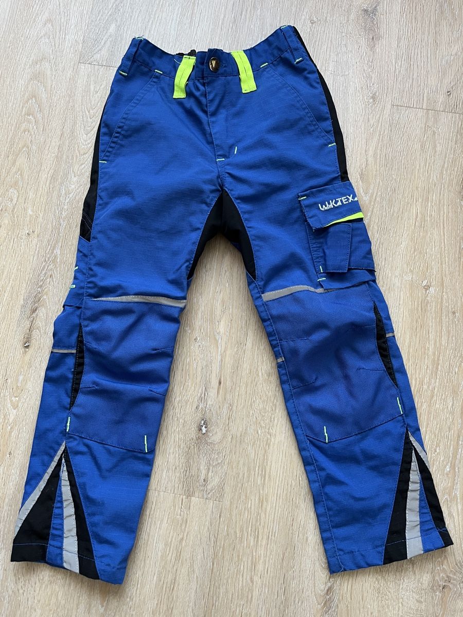 Pantaloni: tolle Arbeitshose Gr. 110-128 – Usato da Sulz AG venduto da Zissi31324
