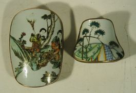 Aeltere chinesische Porzellan/Metalldosen gemalt 2 St.